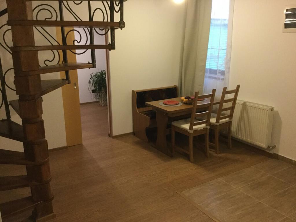 Old City House Apartment Brasov Room photo